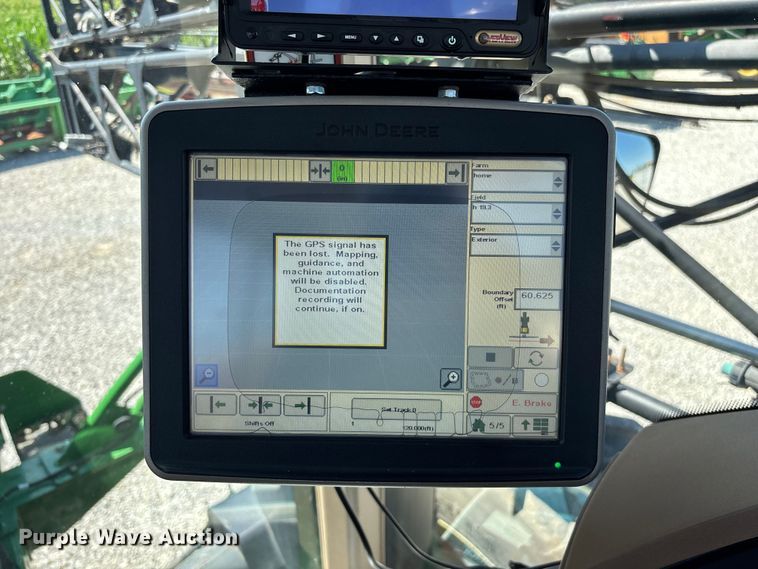 image for item FG0586 2012 John Deere 4940 sprayer