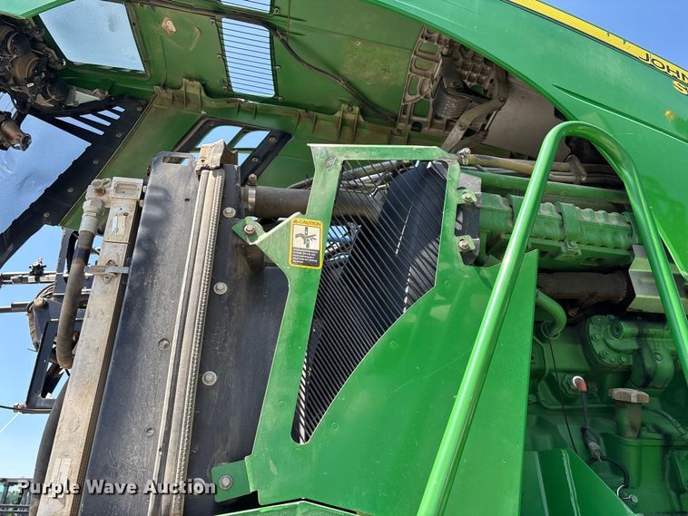 image for item FG0586 2012 John Deere 4940 sprayer