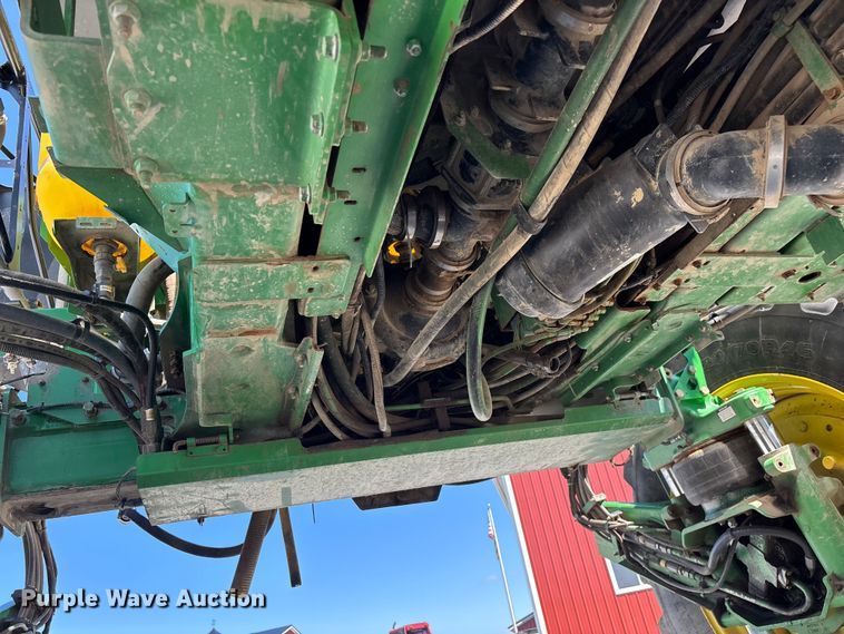 image for item FG0586 2012 John Deere 4940 sprayer