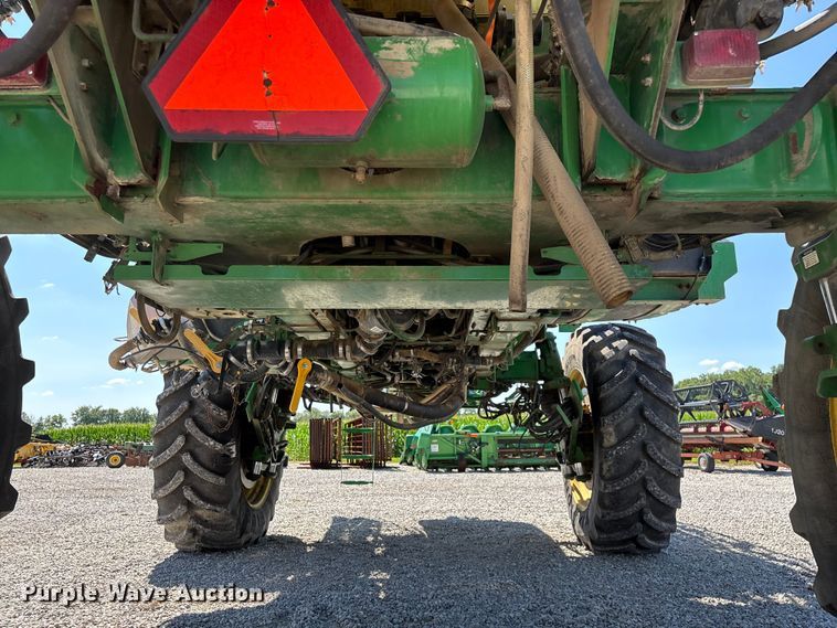 image for item FG0586 2012 John Deere 4940 sprayer