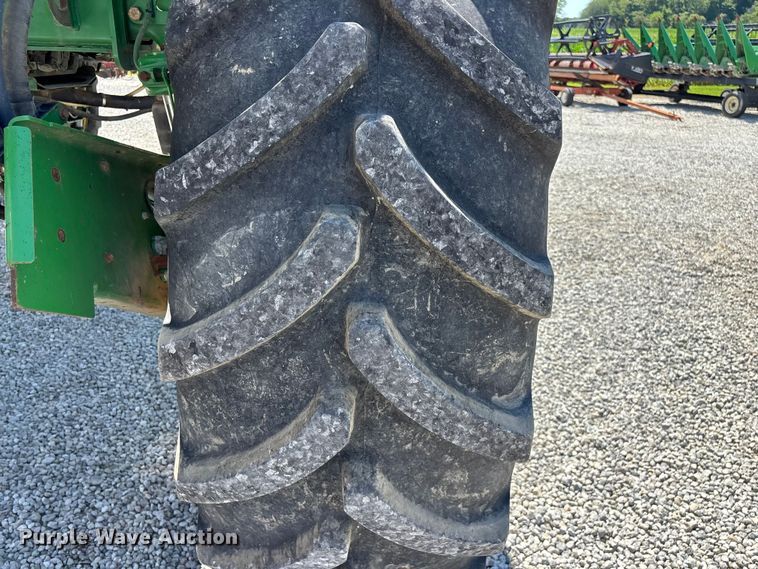 image for item FG0586 2012 John Deere 4940 sprayer