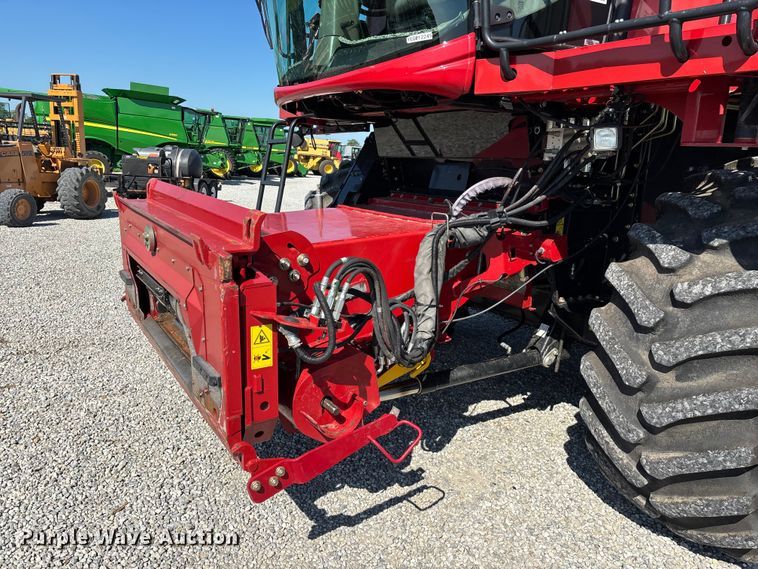 image for item FG0588 2014 Case IH 5140 Axial-Flow AFS combine