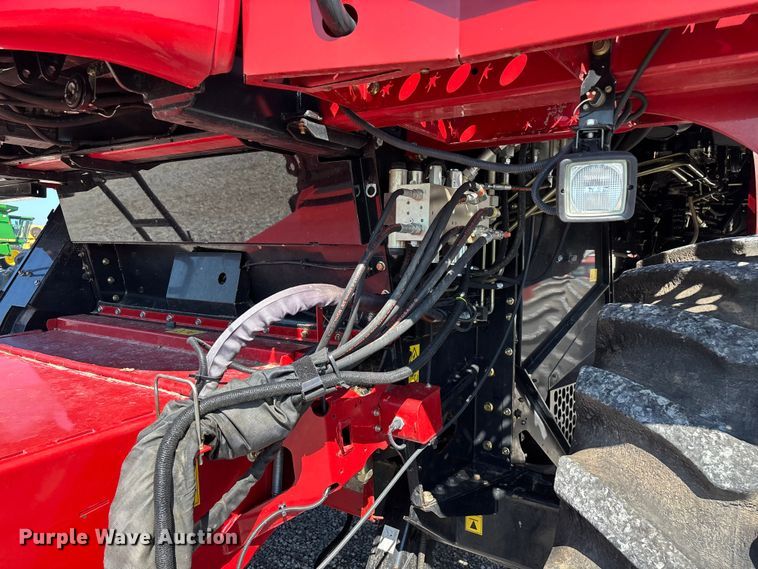 image for item FG0588 2014 Case IH 5140 Axial-Flow AFS combine