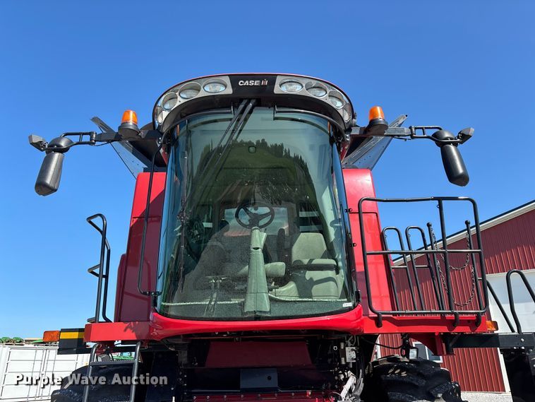 image for item FG0588 2014 Case IH 5140 Axial-Flow AFS combine
