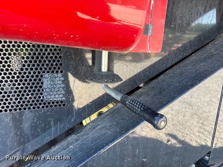 image for item FG0588 2014 Case IH 5140 Axial-Flow AFS combine