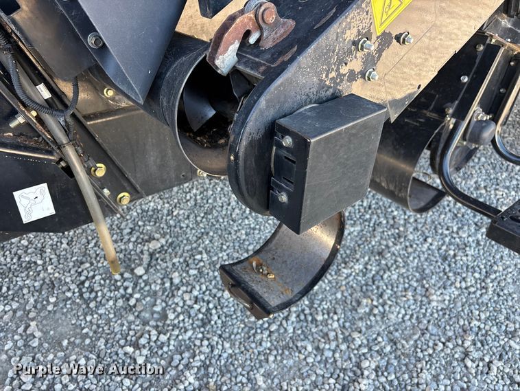 image for item FG0588 2014 Case IH 5140 Axial-Flow AFS combine