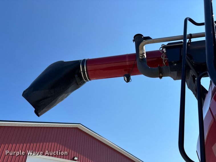 image for item FG0588 2014 Case IH 5140 Axial-Flow AFS combine