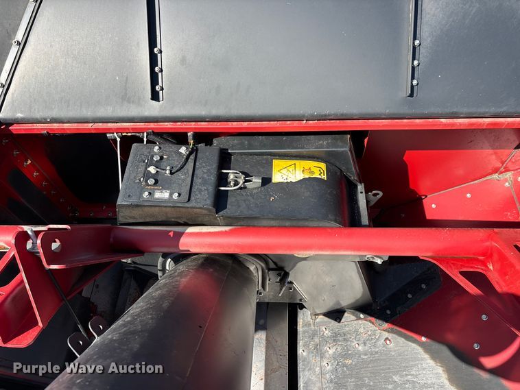 image for item FG0588 2014 Case IH 5140 Axial-Flow AFS combine