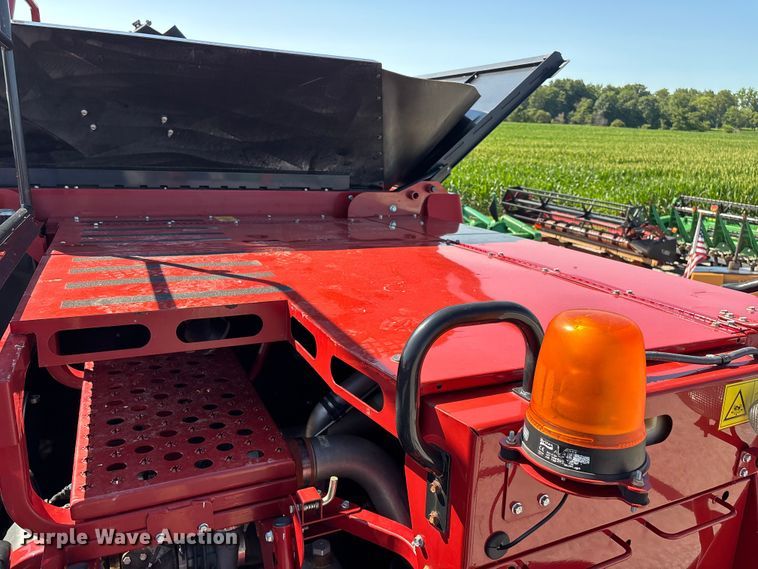 image for item FG0588 2014 Case IH 5140 Axial-Flow AFS combine