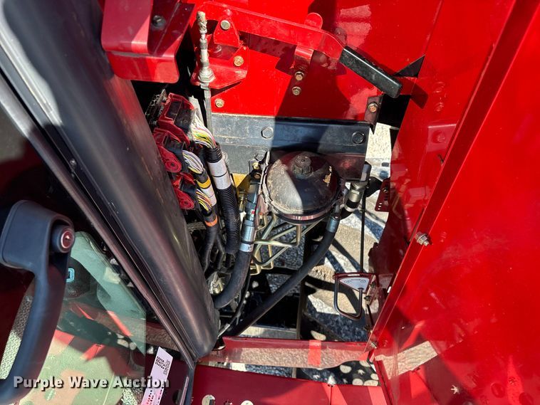 image for item FG0588 2014 Case IH 5140 Axial-Flow AFS combine