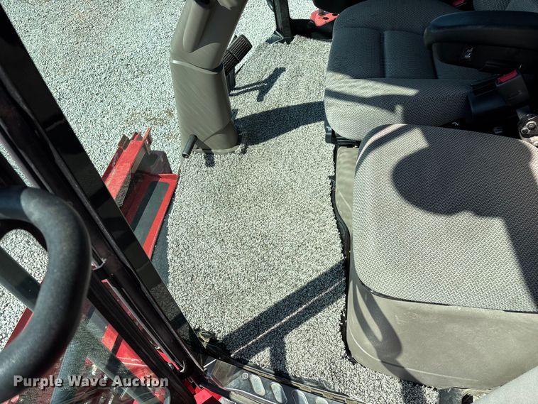 image for item FG0588 2014 Case IH 5140 Axial-Flow AFS combine