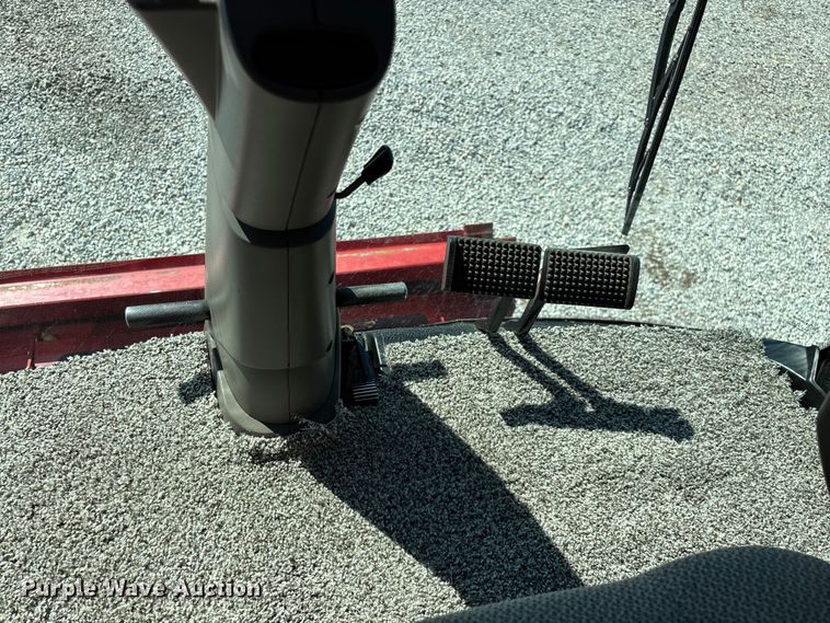 image for item FG0588 2014 Case IH 5140 Axial-Flow AFS combine