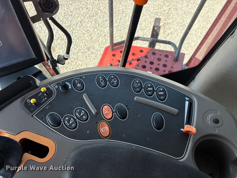 image for item FG0588 2014 Case IH 5140 Axial-Flow AFS combine