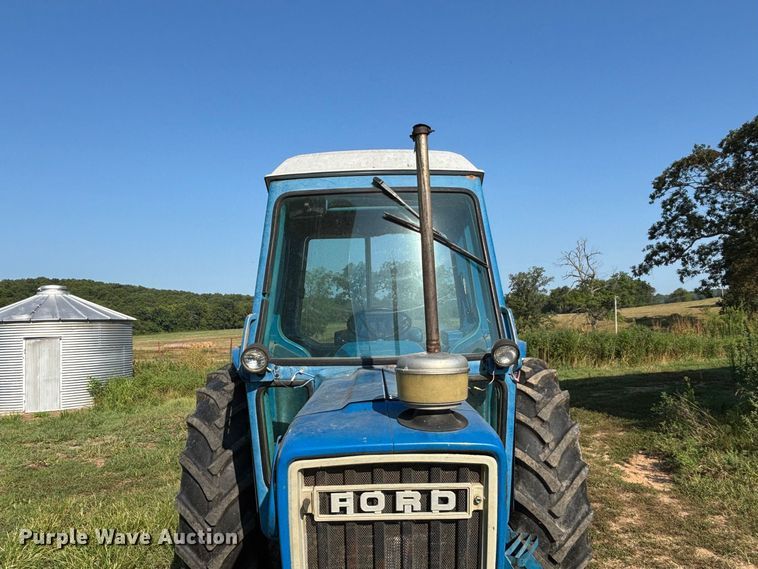 image for item FG0594 1976 Ford 6600 tractor