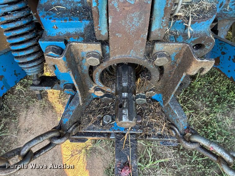 image for item FG0594 1976 Ford 6600 tractor