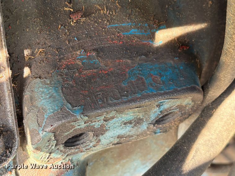 image for item FG0594 1976 Ford 6600 tractor