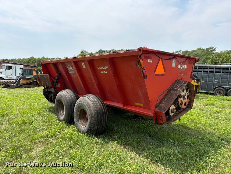 image for item FK3311 Kuhn Knight 8124 manure spreader