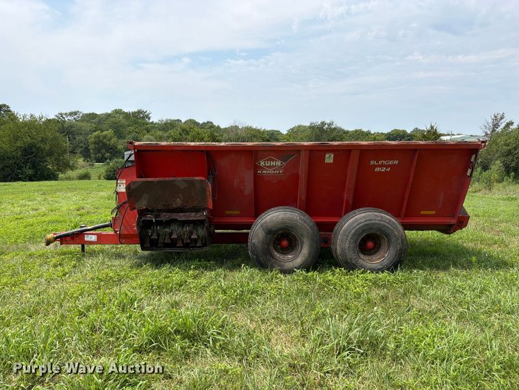 image for item FK3311 Kuhn Knight 8124 manure spreader