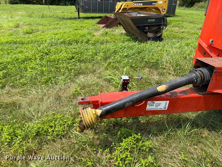 image for item FK3311 Kuhn Knight 8124 manure spreader