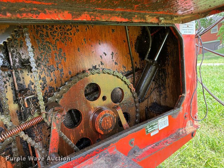 image for item FK3311 Kuhn Knight 8124 manure spreader