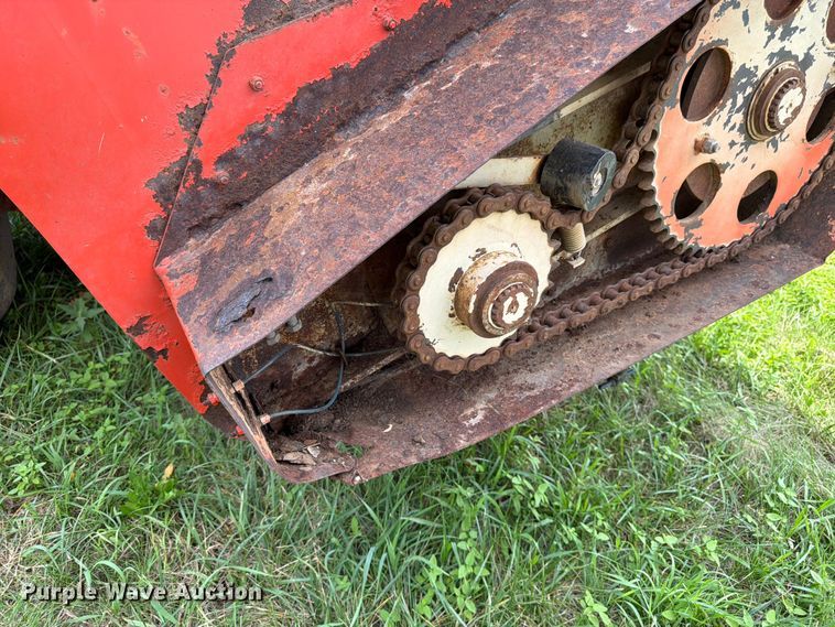 image for item FK3311 Kuhn Knight 8124 manure spreader
