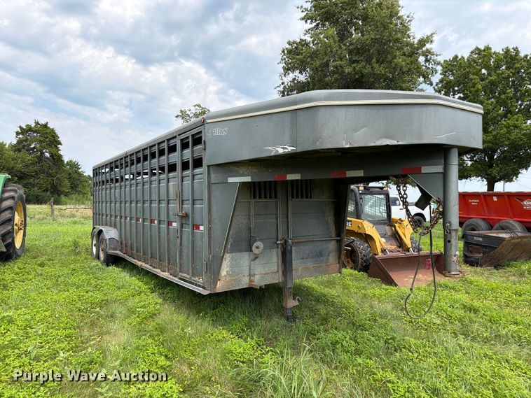 image for item FK3314 2008 Titan 1R7715 livestock trailer