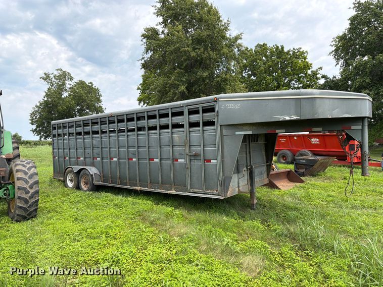 image for item FK3314 2008 Titan 1R7715 livestock trailer