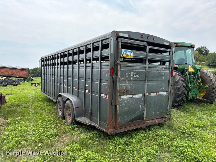 image for item FK3314 2008 Titan 1R7715 livestock trailer