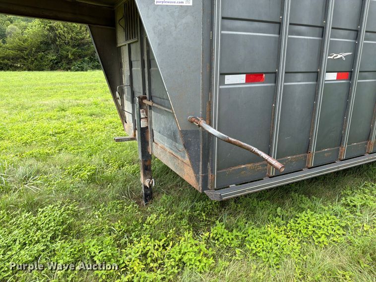 image for item FK3314 2008 Titan 1R7715 livestock trailer