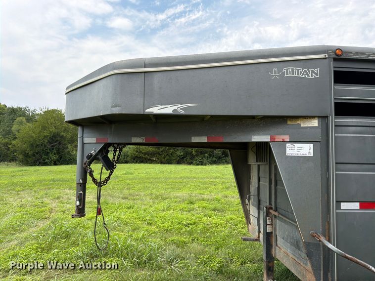 image for item FK3314 2008 Titan 1R7715 livestock trailer