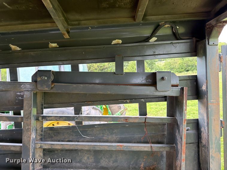 image for item FK3314 2008 Titan 1R7715 livestock trailer