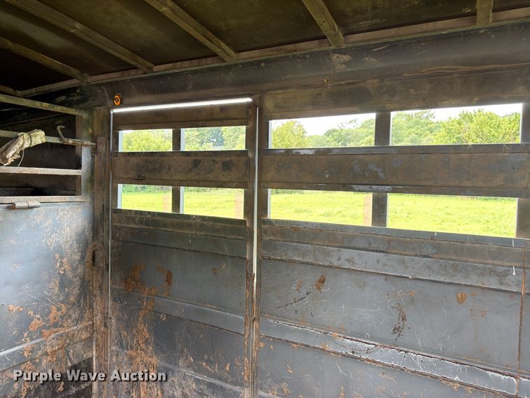 image for item FK3314 2008 Titan 1R7715 livestock trailer