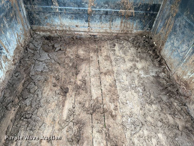 image for item FK3314 2008 Titan 1R7715 livestock trailer
