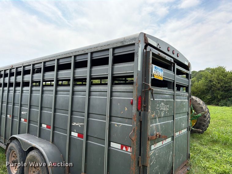 image for item FK3314 2008 Titan 1R7715 livestock trailer