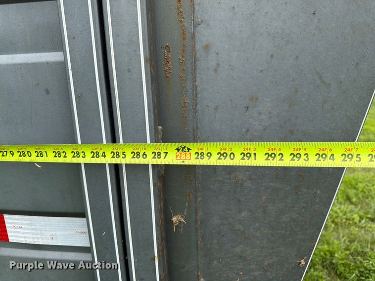 image for item FK3314 2008 Titan 1R7715 livestock trailer