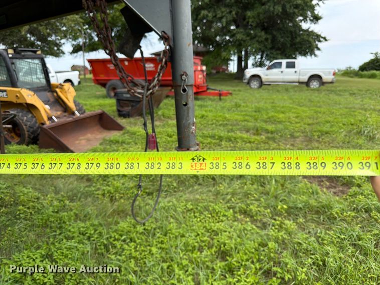 image for item FK3314 2008 Titan 1R7715 livestock trailer