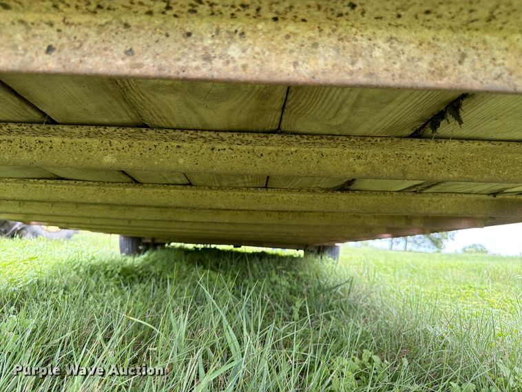 image for item FK3314 2008 Titan 1R7715 livestock trailer