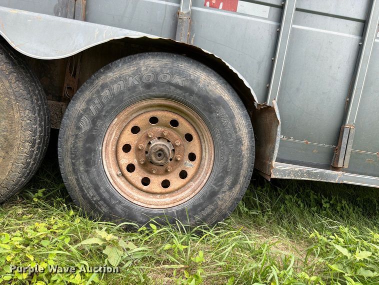 image for item FK3314 2008 Titan 1R7715 livestock trailer
