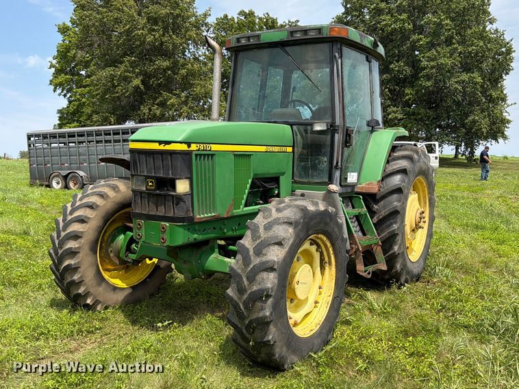 1998 John Deere 7410 MFWD tractor