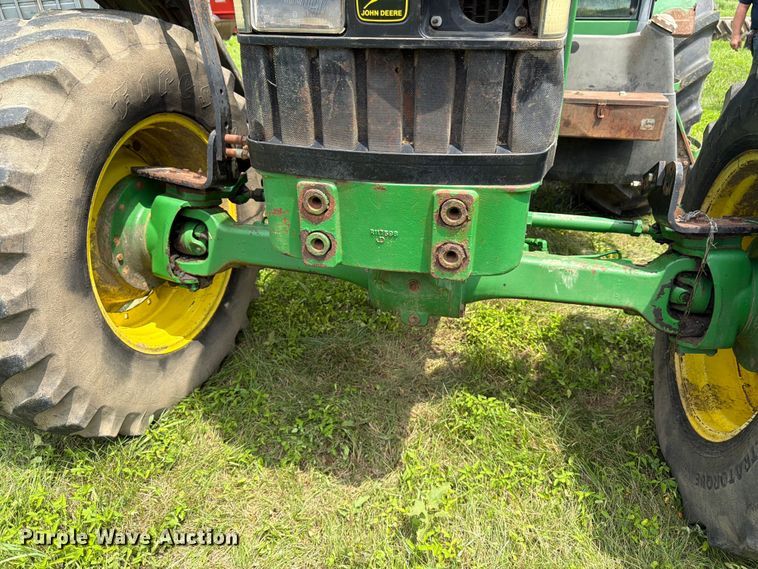 image for item FK3315 1998 John Deere 7410 MFWD tractor