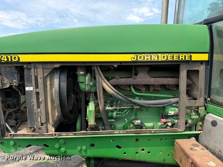 image for item FK3315 1998 John Deere 7410 MFWD tractor