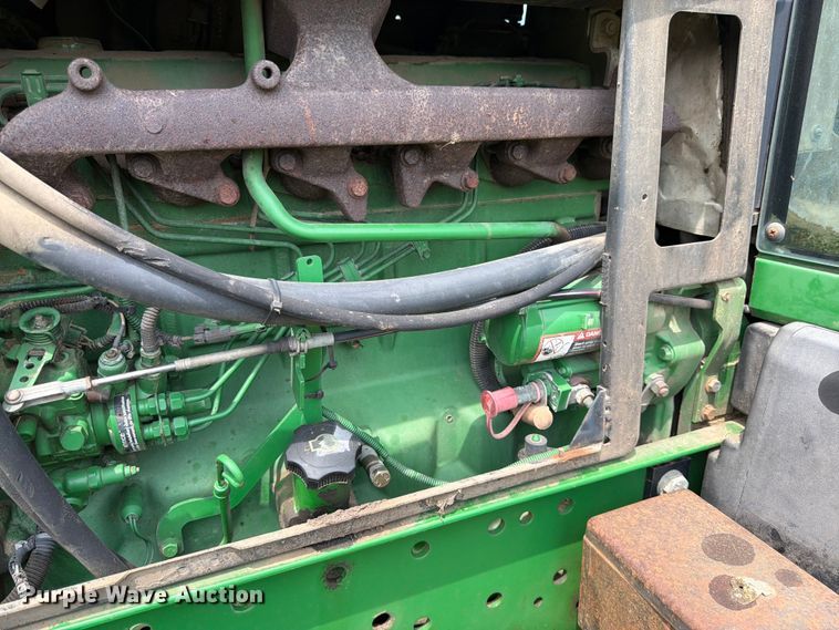 image for item FK3315 1998 John Deere 7410 MFWD tractor