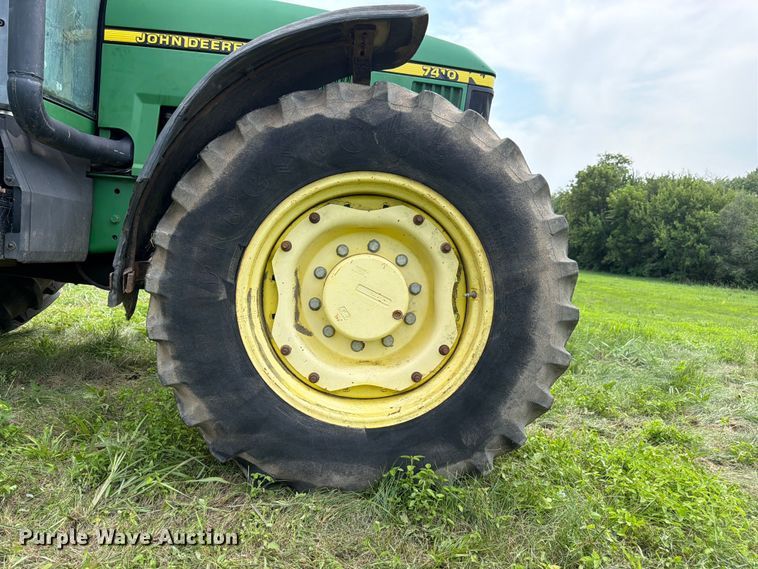 image for item FK3315 1998 John Deere 7410 MFWD tractor