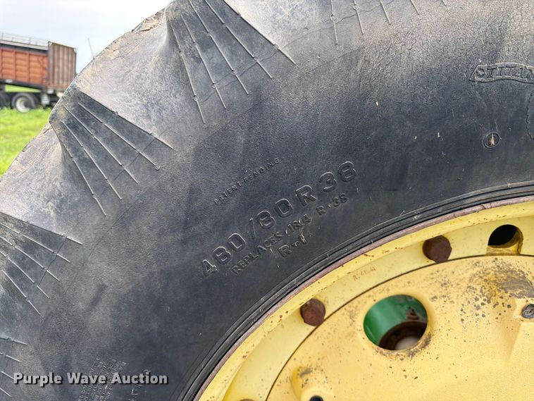 image for item FK3315 1998 John Deere 7410 MFWD tractor