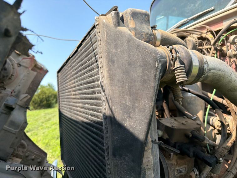 image for item FK3320 1989 Ford LNT8000 grain truck