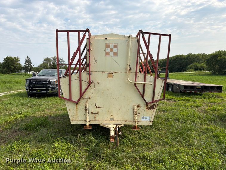 image for item FK3321 Apache CF8A150 creep feeder