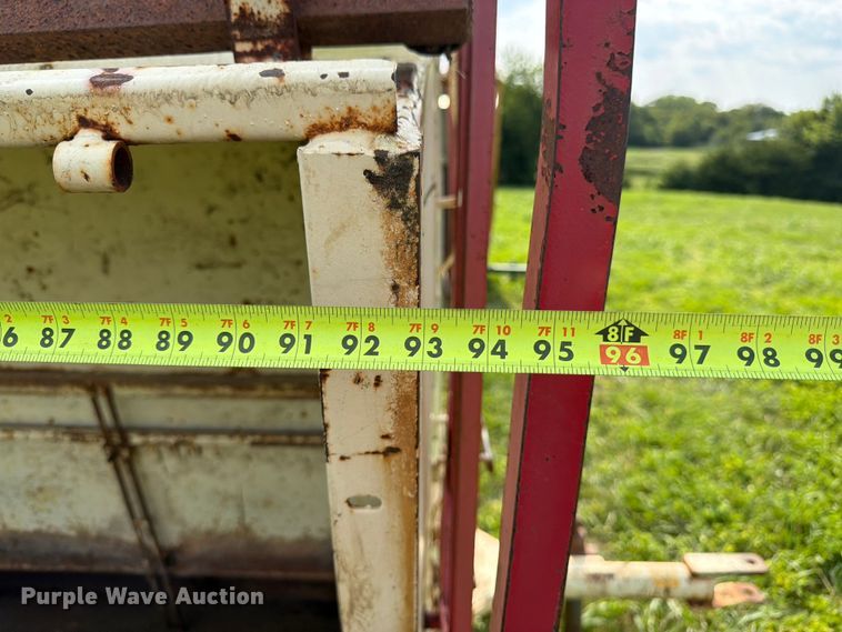 image for item FK3321 Apache CF8A150 creep feeder
