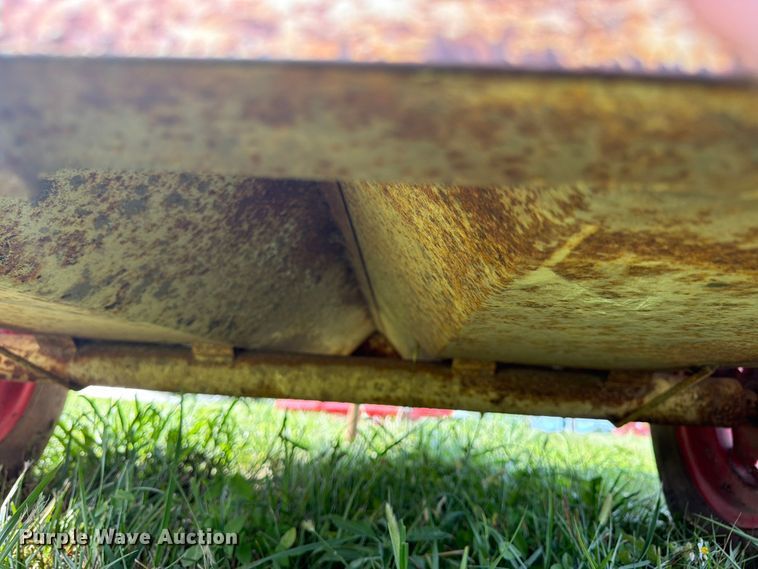 image for item FK3321 Apache CF8A150 creep feeder