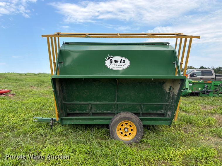image for item FK3322 King Ag Products creep feeder