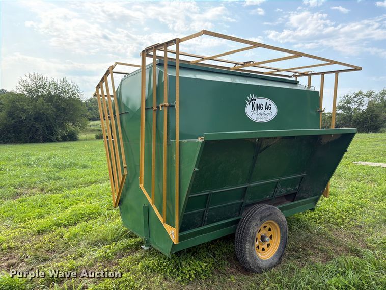 image for item FK3322 King Ag Products creep feeder